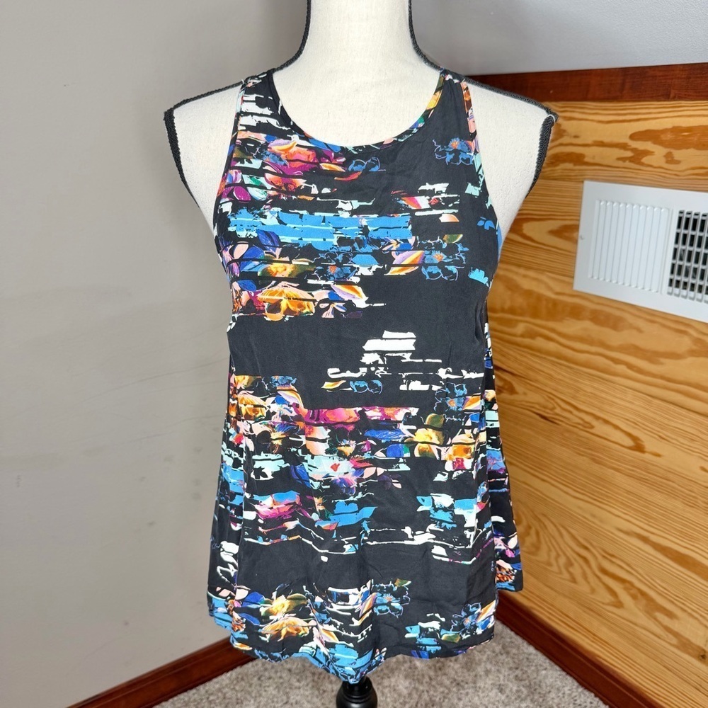Yumi Kim Zama 100% Silk Tank Top Small S Multicolor Floral Keyhole Sleeveless